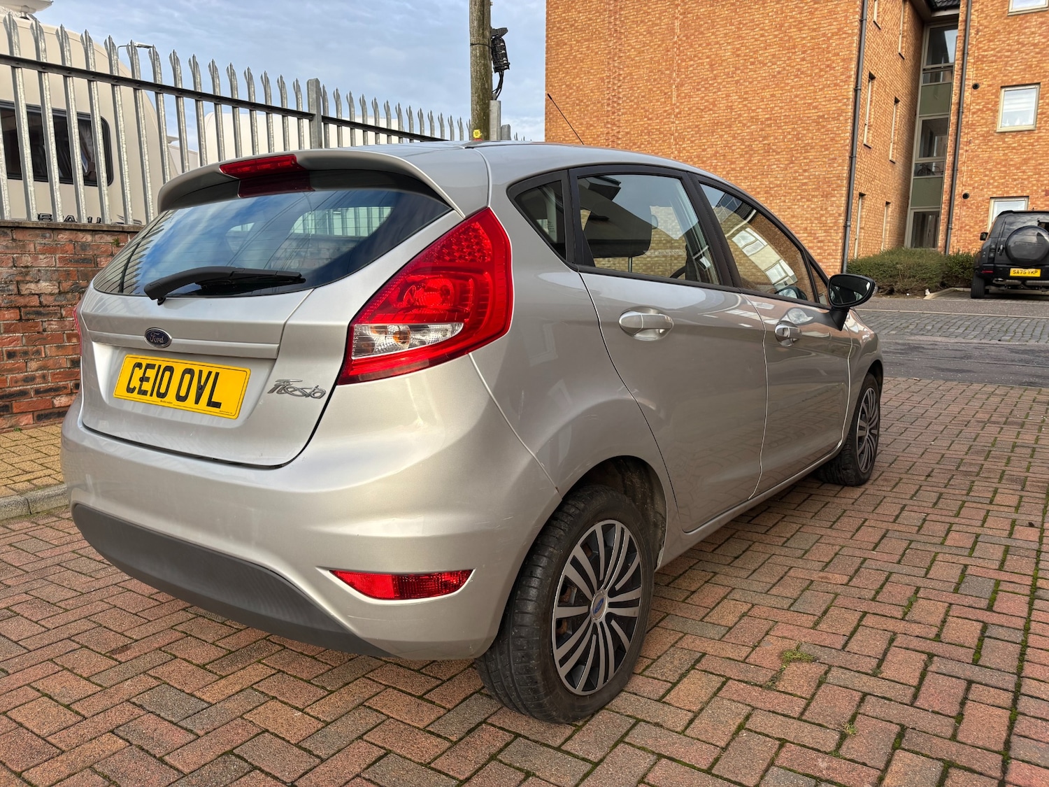 Used Ford Fiesta 2010 for sale - 76598787: Photo 7