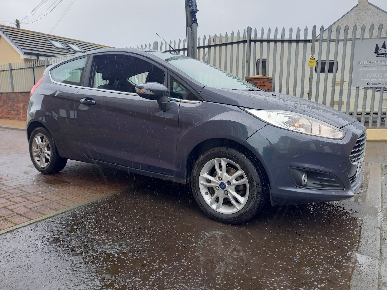 Used Ford Fiesta 2014 for sale - 77662584: Photo 6