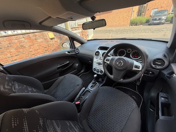 Used Vauxhall Corsa 2012 for sale - 79240296: Photo
