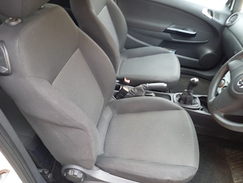 Used Vauxhall Corsa 2013 for sale - 79571180: Photo