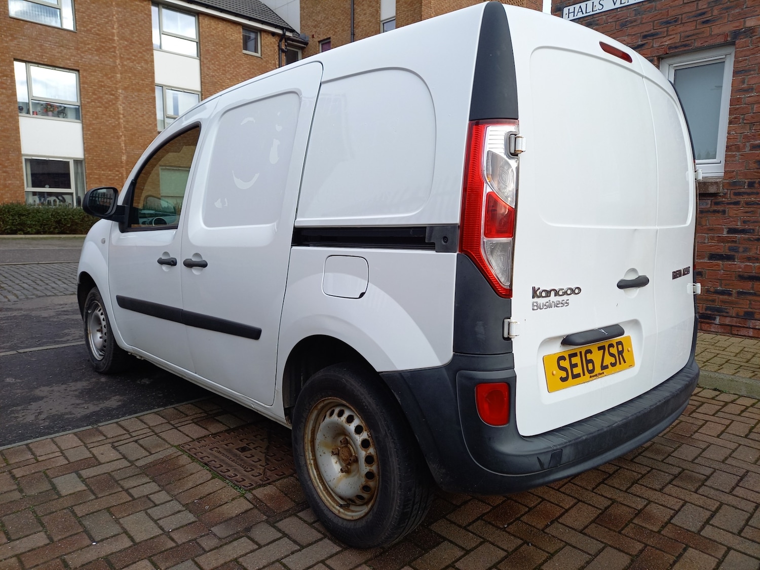 Used Renault Kangoo 2016 for sale - 77195933: Photo 2