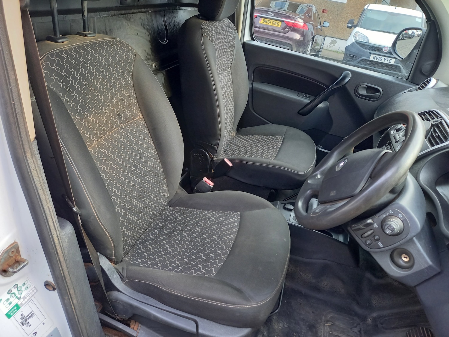 Used Renault Kangoo 2016 for sale - 77195933: Photo 4