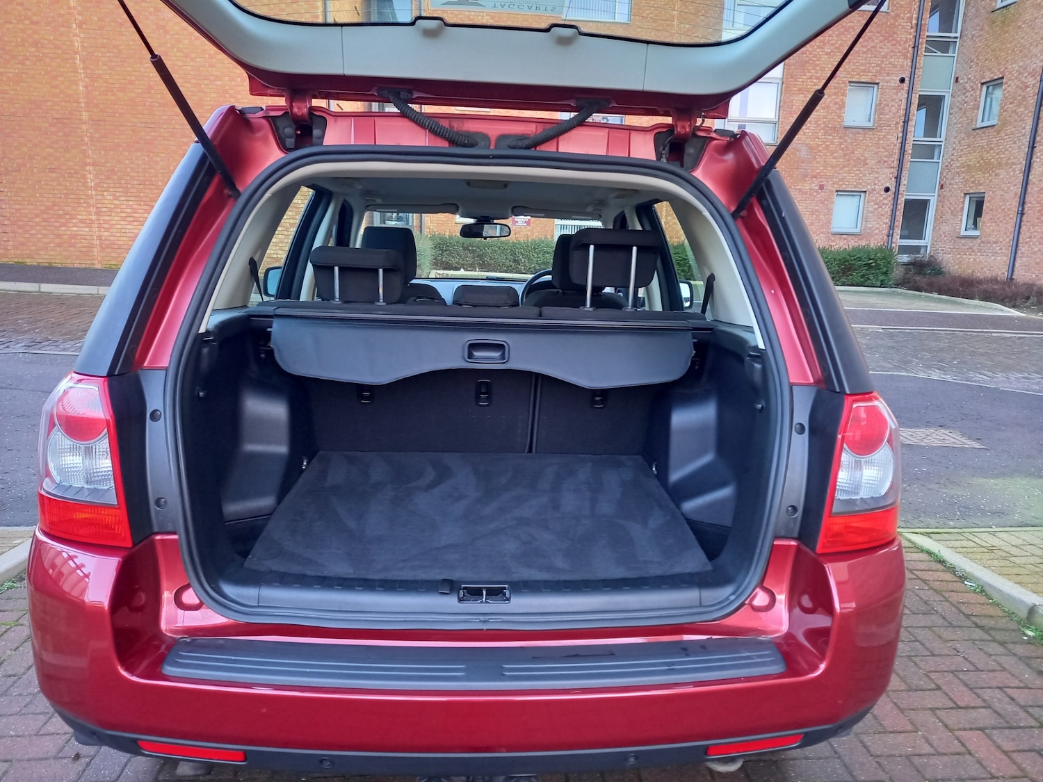 Used Land Rover Freelander 2009 for sale - 77270929: Photo 6