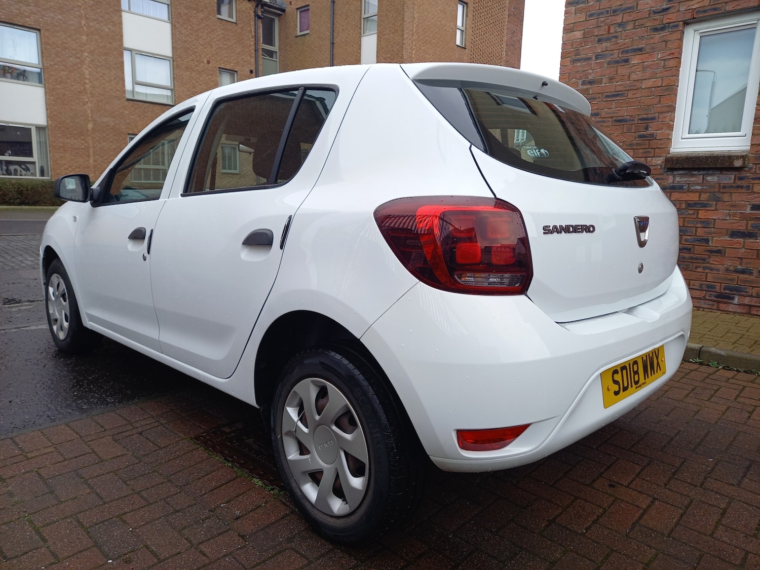 Used Dacia Sandero 2018 for sale - 77618356: Photo 2