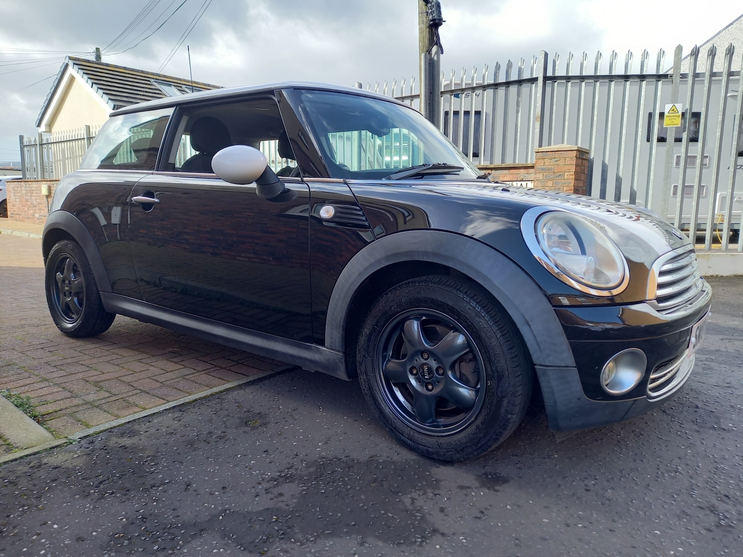 Used MINI Hatch 2010 for sale - 78053366: Photo 6