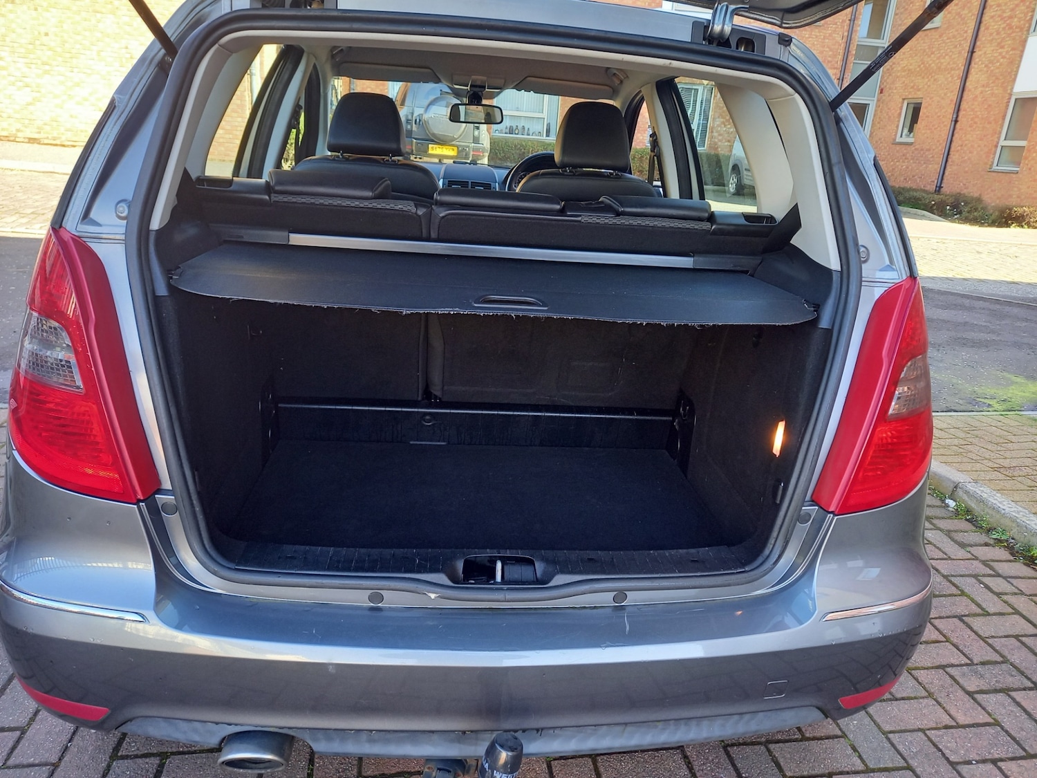 Used Mercedes-Benz A-Class 2011 for sale - 78105896: Photo 6