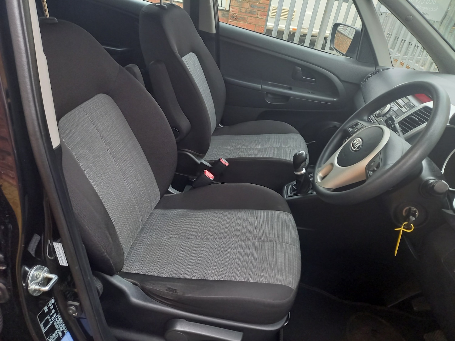 Used Kia Venga 2012 for sale - 77445972: Photo 4