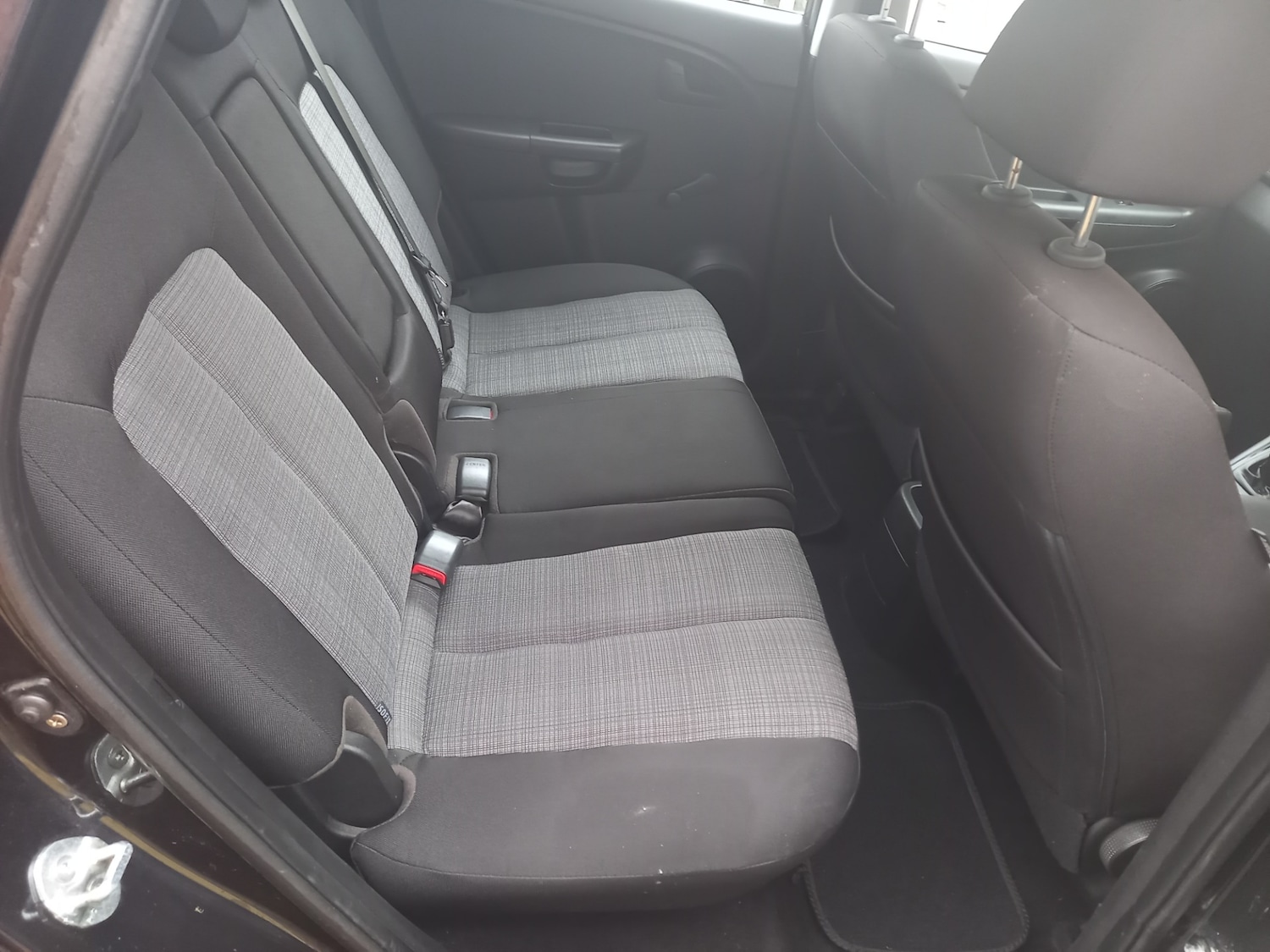 Used Kia Venga 2012 for sale - 77445972: Photo 5