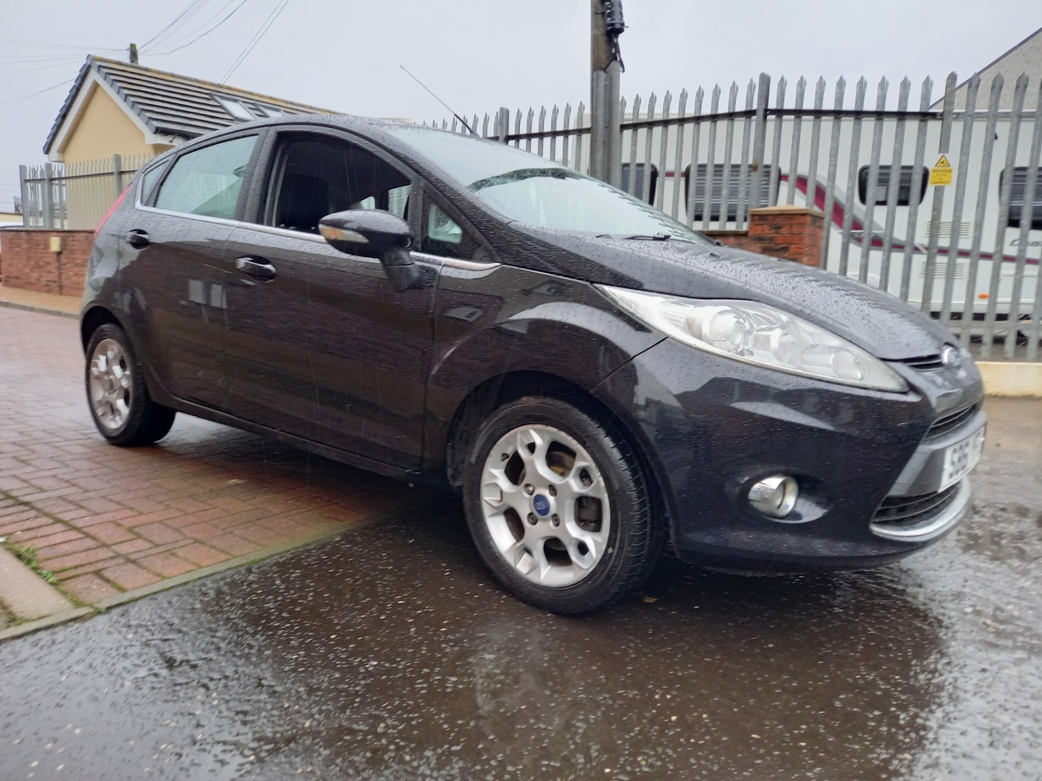 Used Ford Fiesta 2012 for sale - 77196705: Photo 6