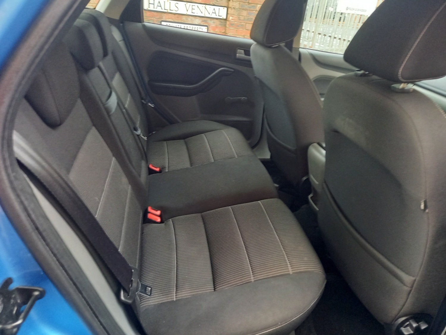 Used Ford Focus 2011 for sale - 77023734: Photo 5