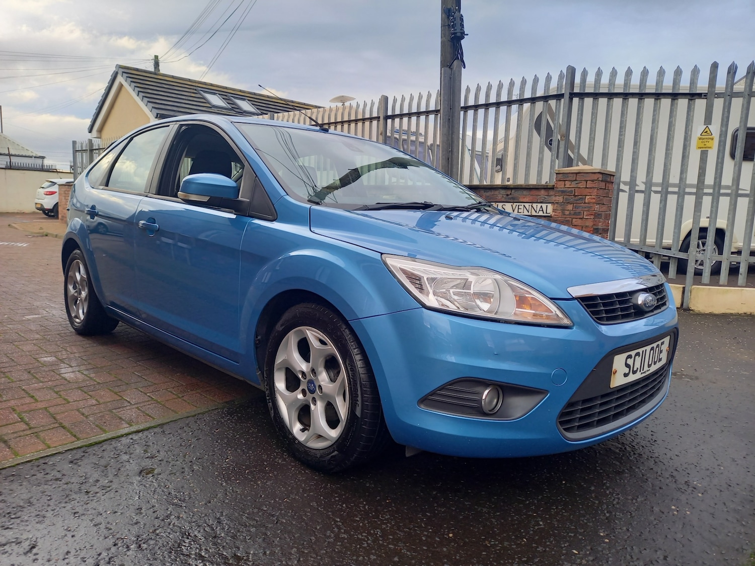 Used Ford Focus 2011 for sale - 77023734: Photo 6