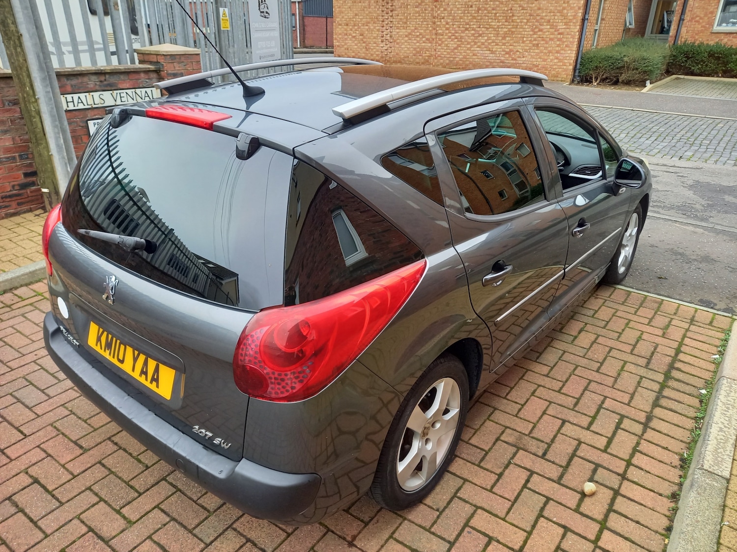 Used Peugeot 207 2010 for sale - 76555268: Photo 8