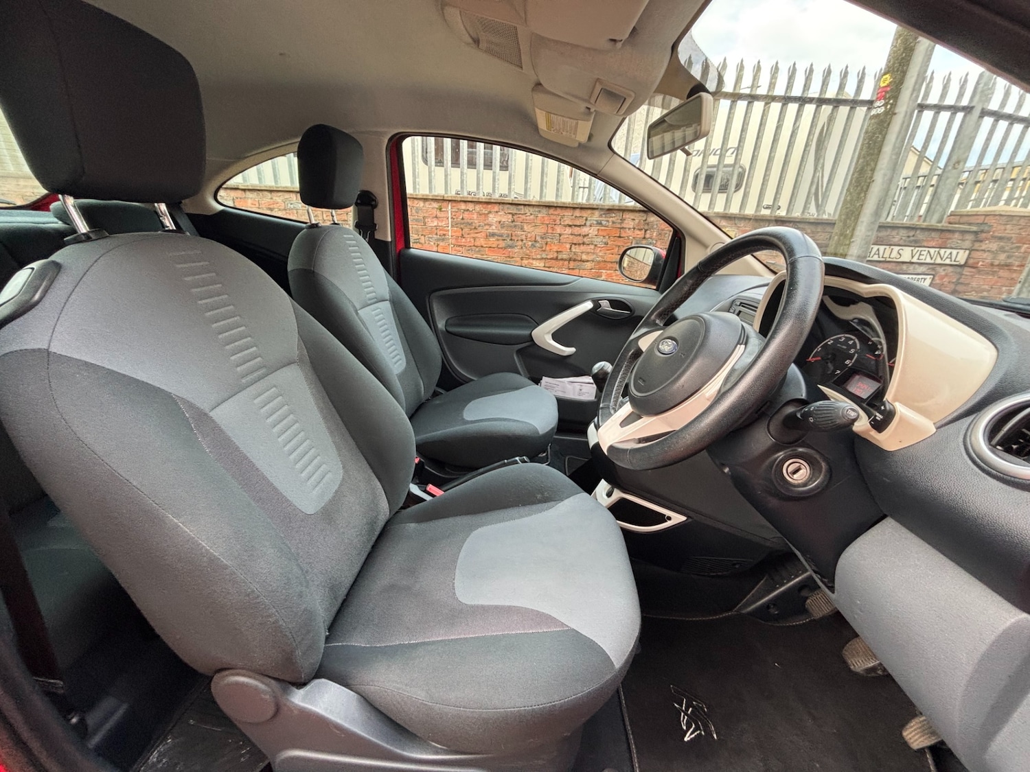 Used Ford Ka 2013 for sale - 76599528: Photo 4