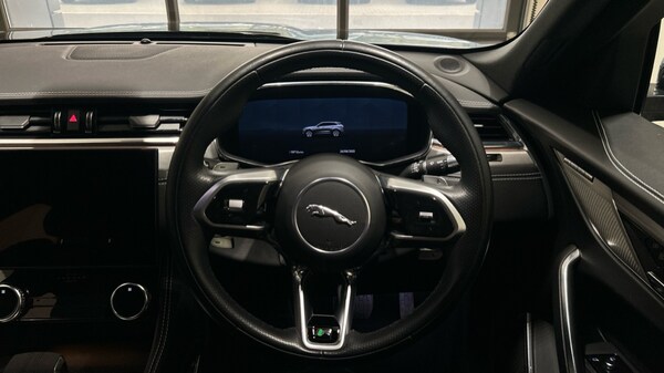 Used Jaguar F-Pace 2021 for sale - 75671933: Photo 15