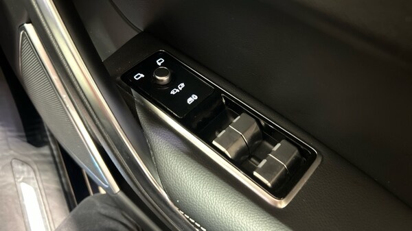 Used Jaguar F-Pace 2021 for sale - 75671933: Photo 22