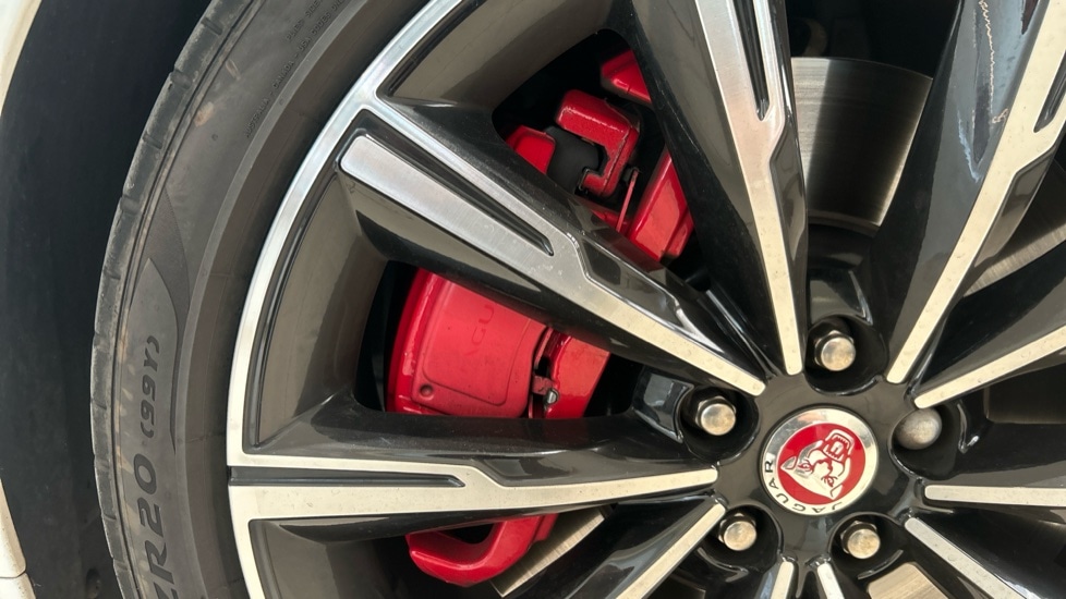 Used Jaguar F-Type 2020 for sale - 76717227: Photo 62