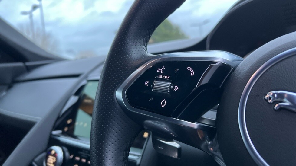 Used Jaguar E-Pace 2023 for sale - 76960170: Photo 24