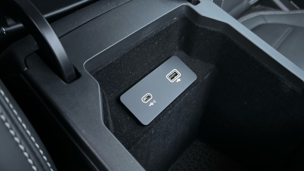 Used Jaguar E-Pace 2023 for sale - 76960170: Photo 40