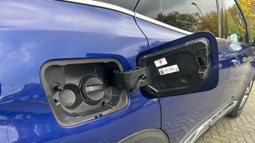 Used Peugeot 3008 2020 for sale - 76533709: Photo 23