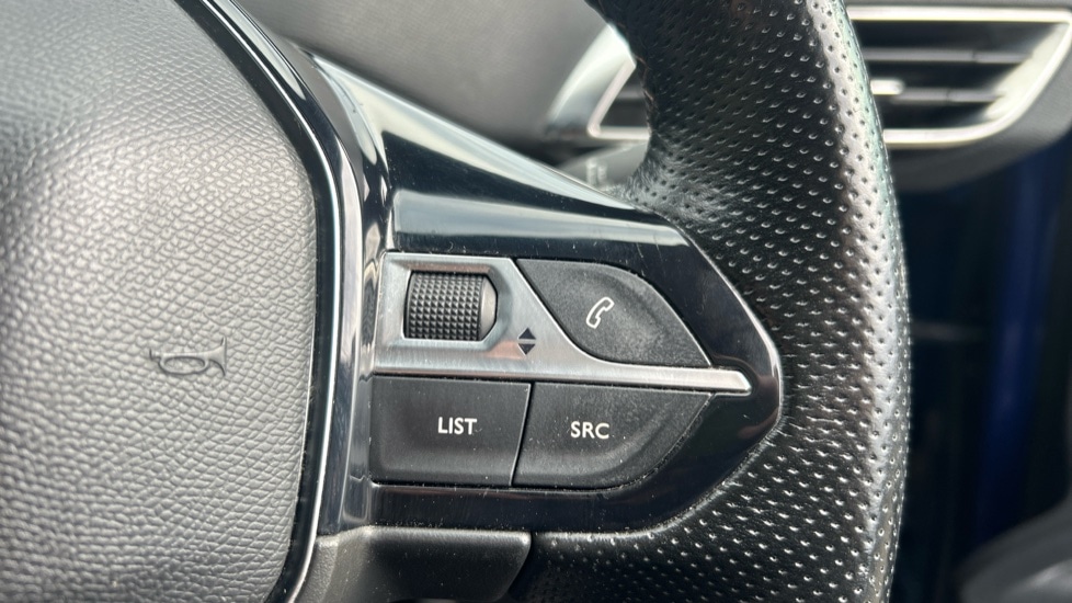 Used Peugeot 3008 2020 for sale - 76533709: Photo 24