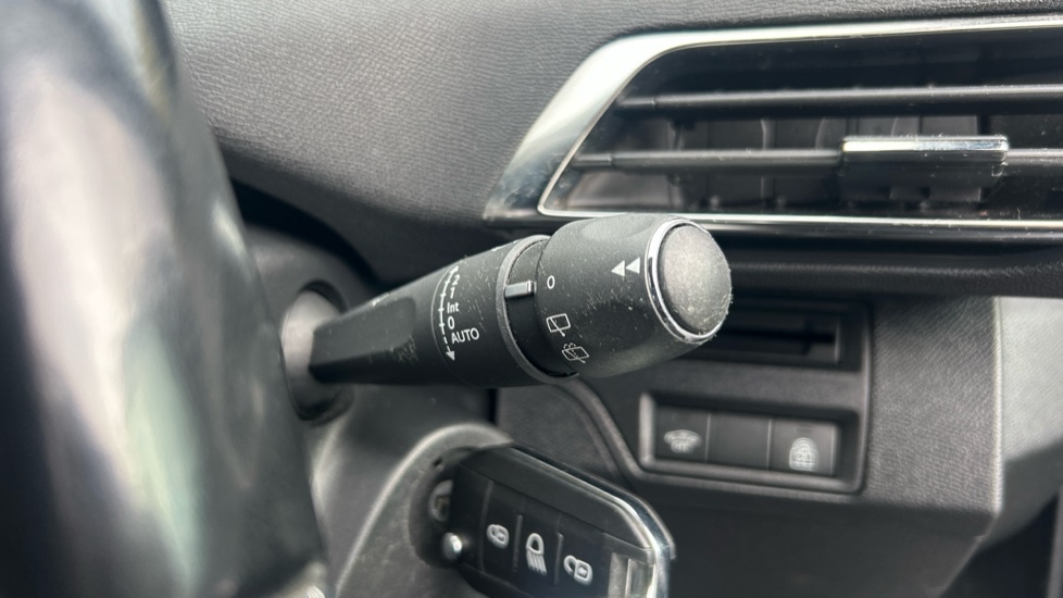 Used Peugeot 3008 2020 for sale - 76533709: Photo 26