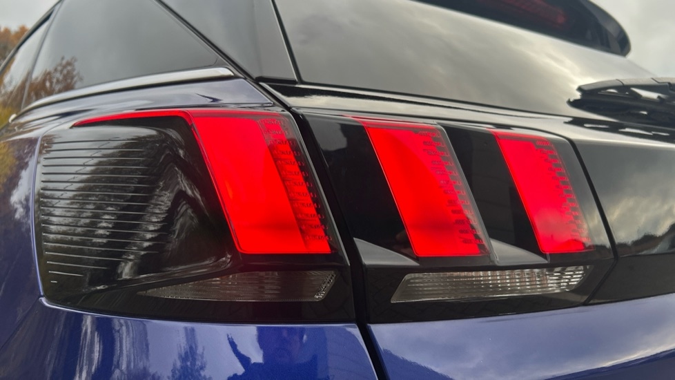 Used Peugeot 3008 2020 for sale - 76533709: Photo 51