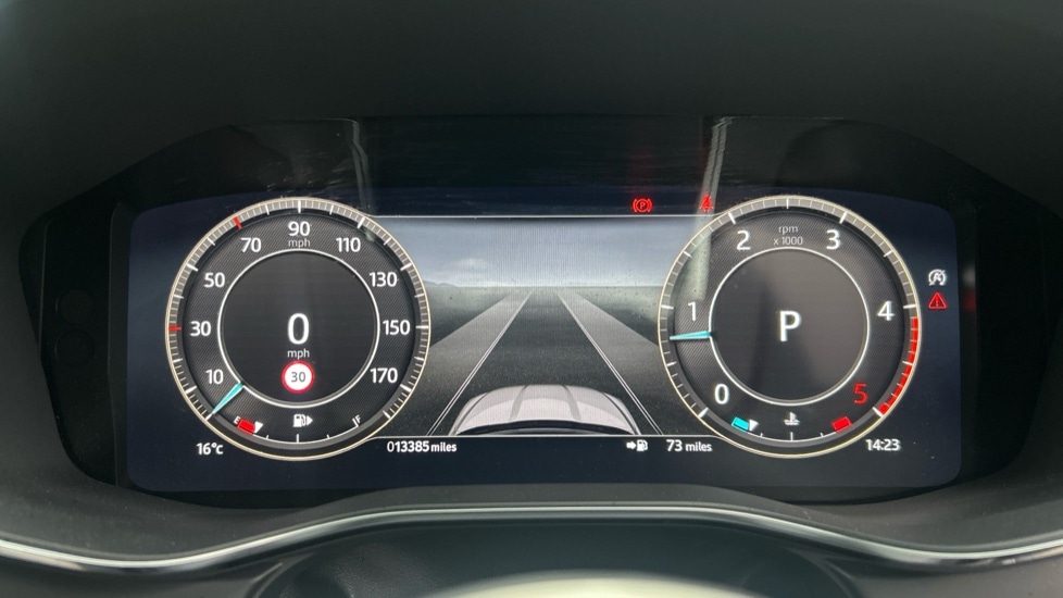 Used Jaguar F-Pace 2023 for sale - 76361833: Photo 16