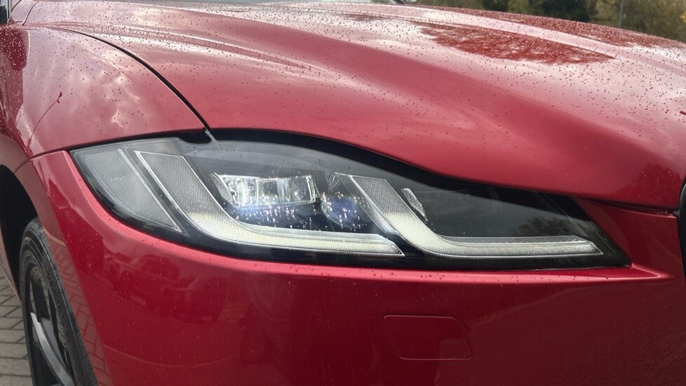 Used Jaguar F-Pace 2023 for sale - 76361833: Photo 17