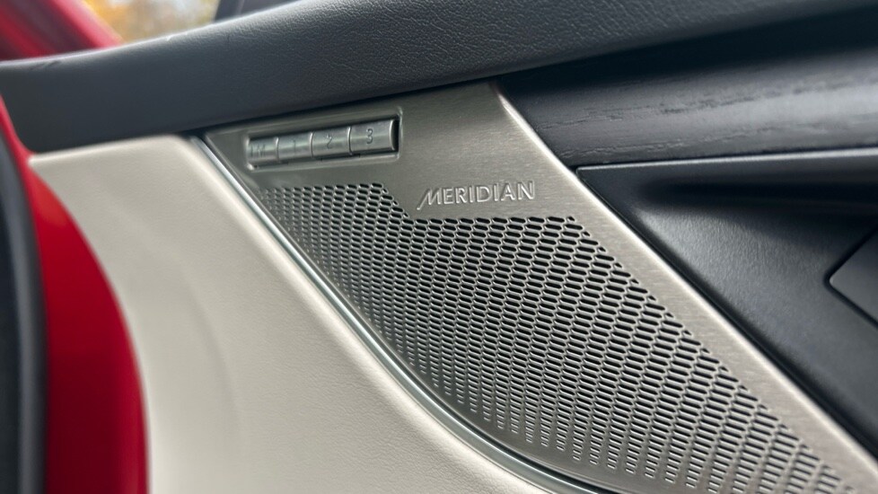 Used Jaguar F-Pace 2023 for sale - 76361833: Photo 23