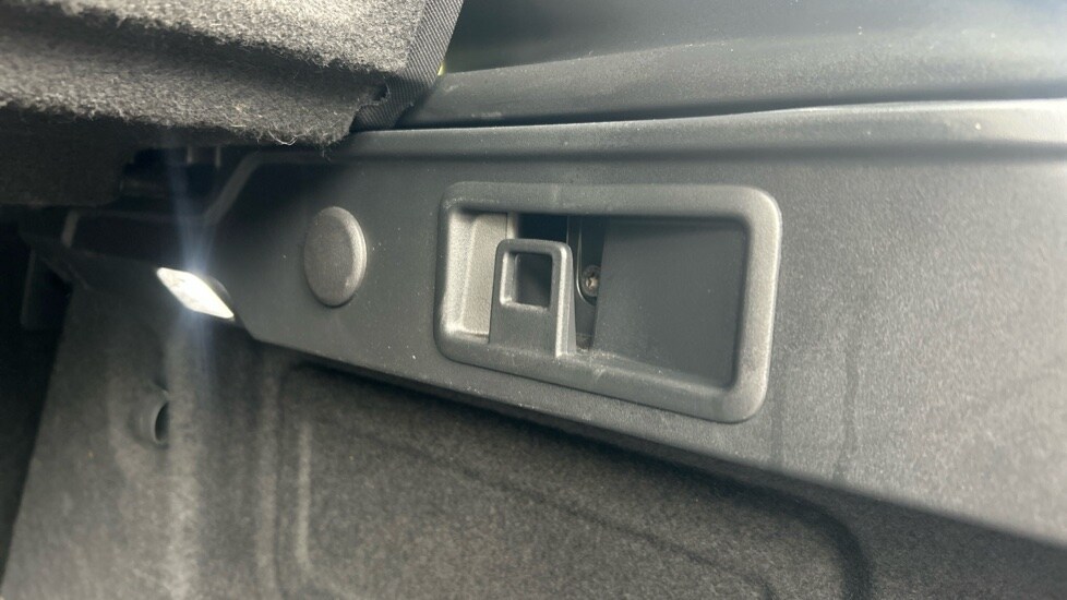 Used Jaguar F-Pace 2023 for sale - 76361833: Photo 24