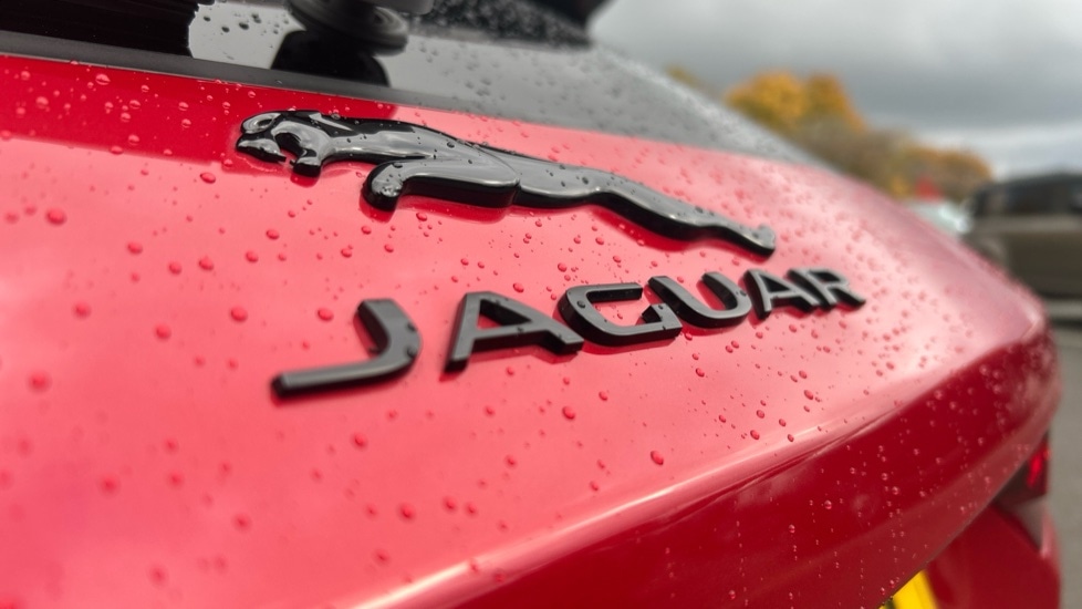 Used Jaguar F-Pace 2023 for sale - 76361833: Photo 35