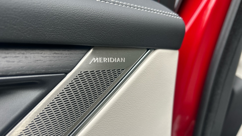 Used Jaguar F-Pace 2023 for sale - 76361833: Photo 36