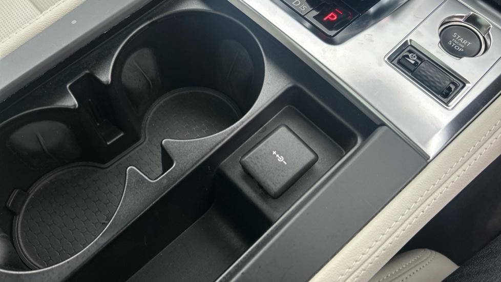 Used Jaguar F-Pace 2023 for sale - 76361833: Photo 50