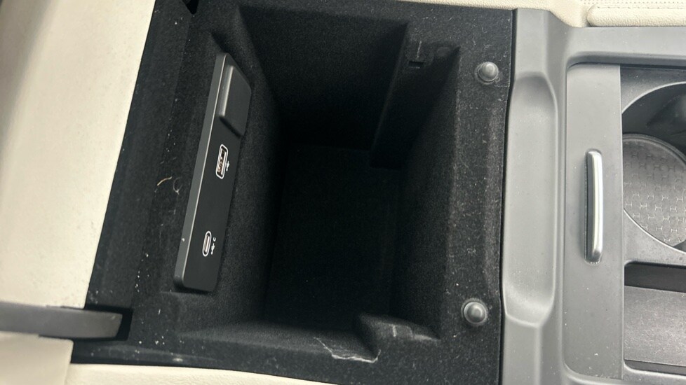 Used Jaguar F-Pace 2023 for sale - 76361833: Photo 51