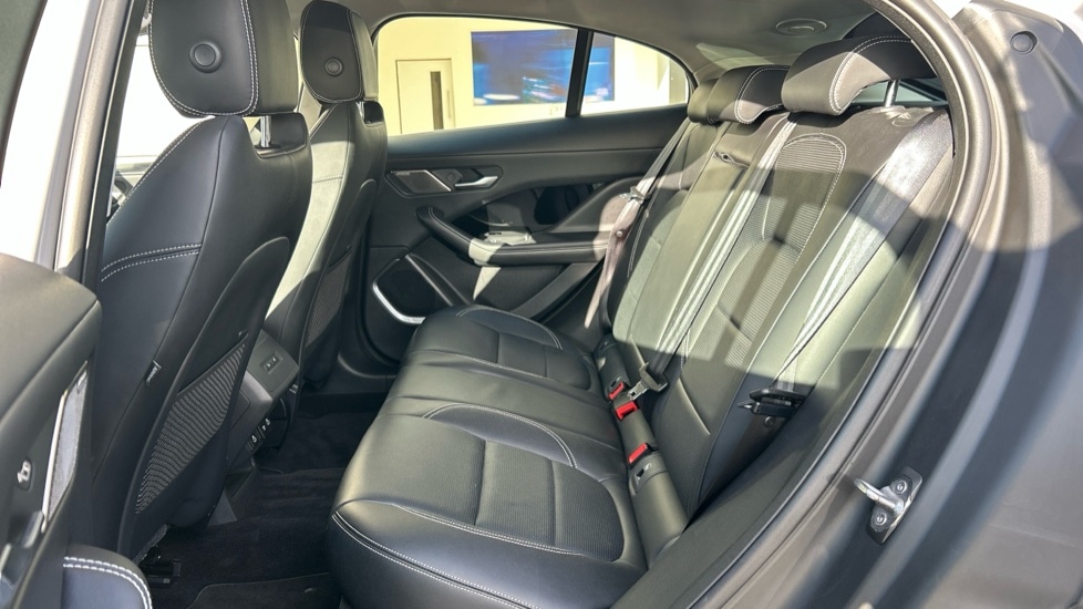 Used Jaguar I-Pace 2022 for sale - 76361950: Photo 4