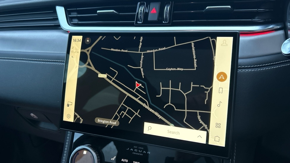 Used Jaguar F-Pace 2023 for sale - 76297287: Photo 11