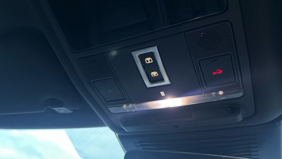 Used Jaguar F-Pace 2023 for sale - 76297287: Photo 39