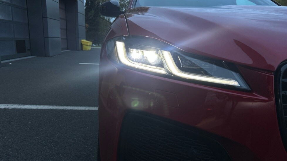 Used Jaguar F-Pace 2023 for sale - 76297287: Photo 49