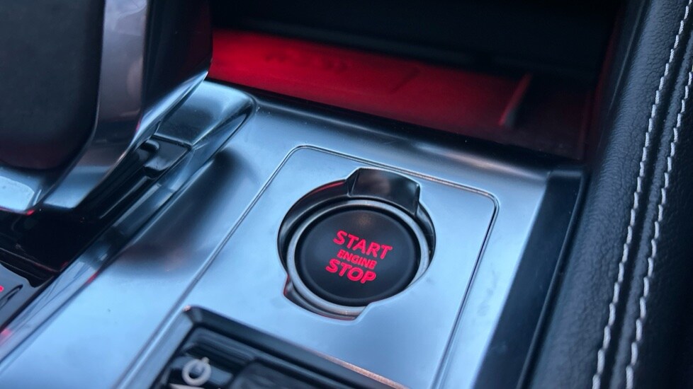 Used Jaguar F-Pace 2023 for sale - 76297287: Photo 51