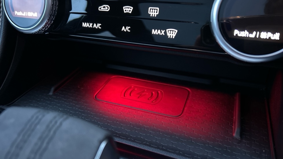 Used Jaguar F-Pace 2023 for sale - 76297287: Photo 52