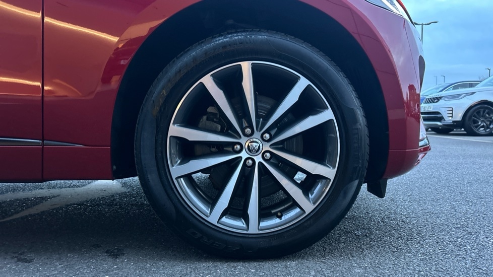 Used Jaguar F-Pace 2023 for sale - 76297287: Photo 8