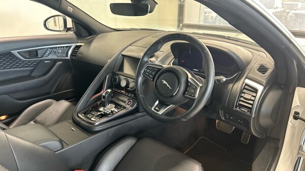 Used Jaguar F-Type 2020 for sale - 75715183: Photo 24