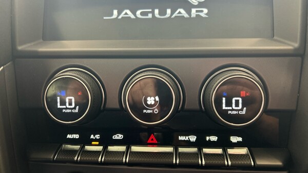 Used Jaguar F-Type 2020 for sale - 75715183: Photo 65