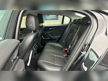 Used Jaguar XE 2019 for sale - 76834928: Photo