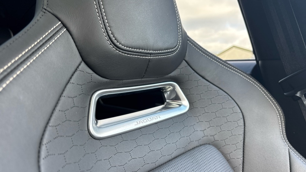 Used Jaguar F-Pace 2023 for sale - 76960159: Photo 47