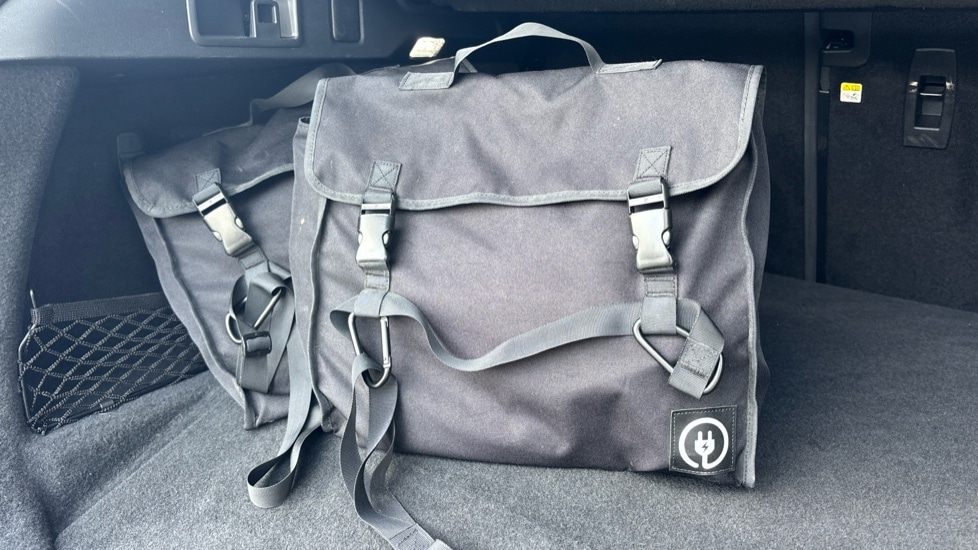 Used Jaguar F-Pace 2023 for sale - 76960159: Photo 54