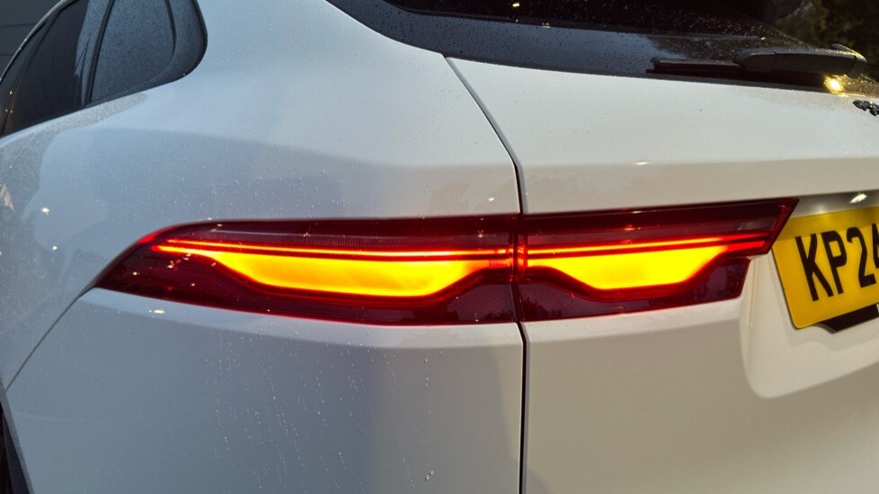 Used Jaguar F-Pace 2024 for sale - 76361992: Photo 19