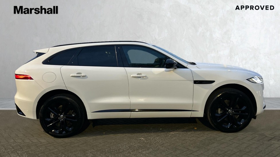 Used Jaguar F-Pace 2024 for sale - 76361992: Photo 5