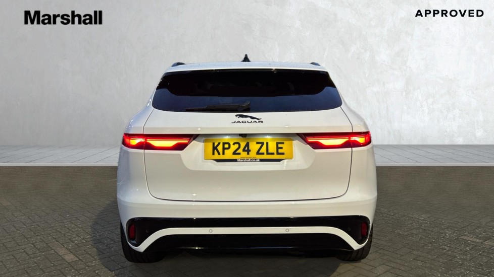 Used Jaguar F-Pace 2024 for sale - 76361992: Photo 6