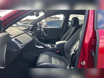 Used Jaguar E-Pace 2024 for sale - 76361798: Photo